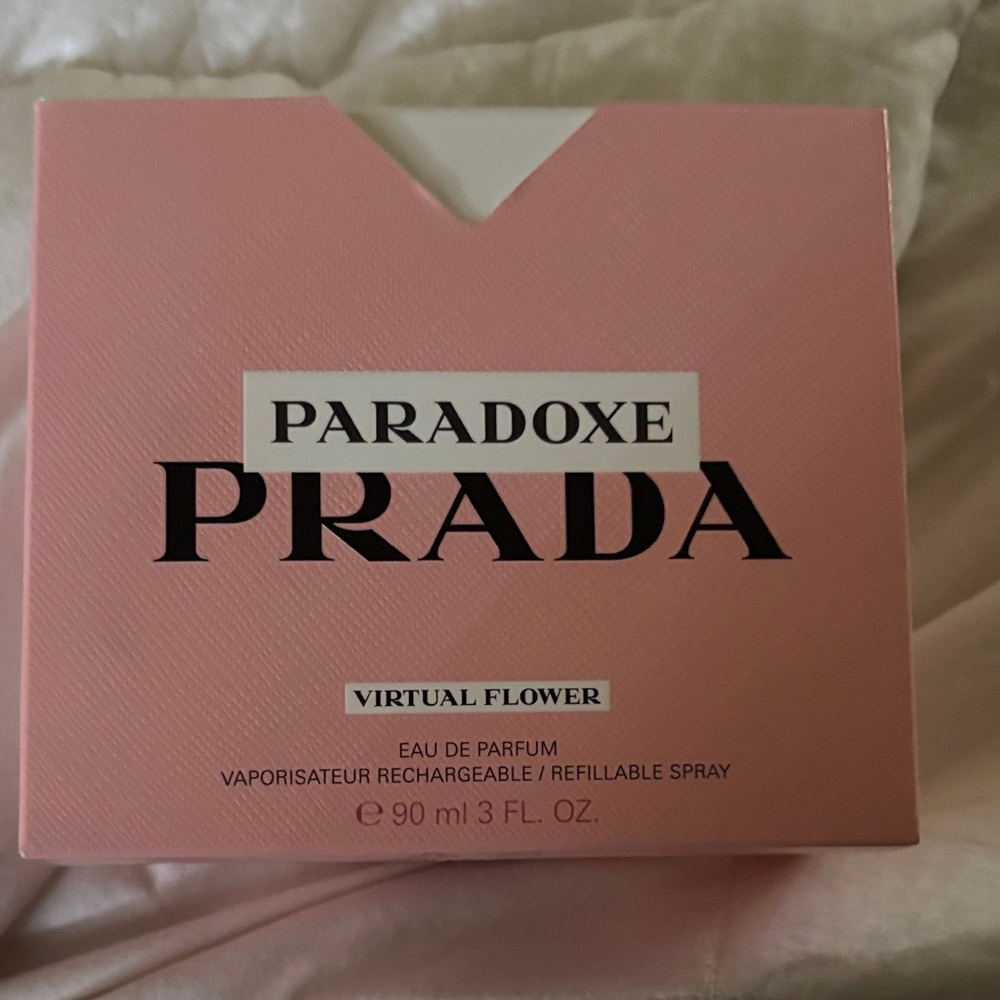 Prada Paradoxe Virtual Flower - Pink & Black Packaging